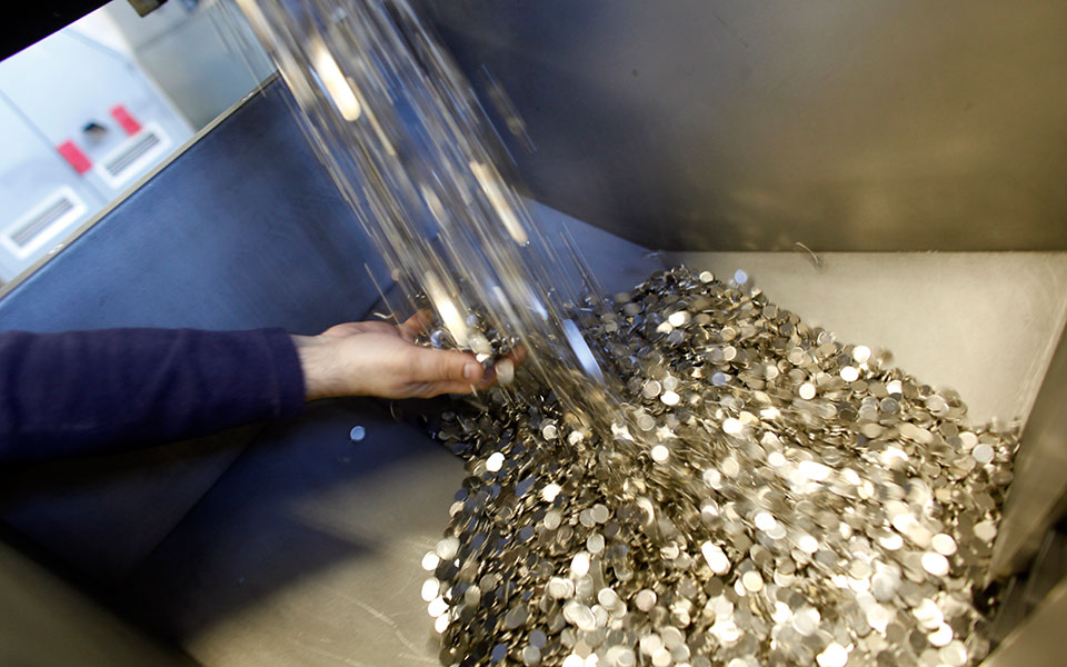 η-άνοδος-των-τιμών-και-η-πορεία-των-νομι-561368137