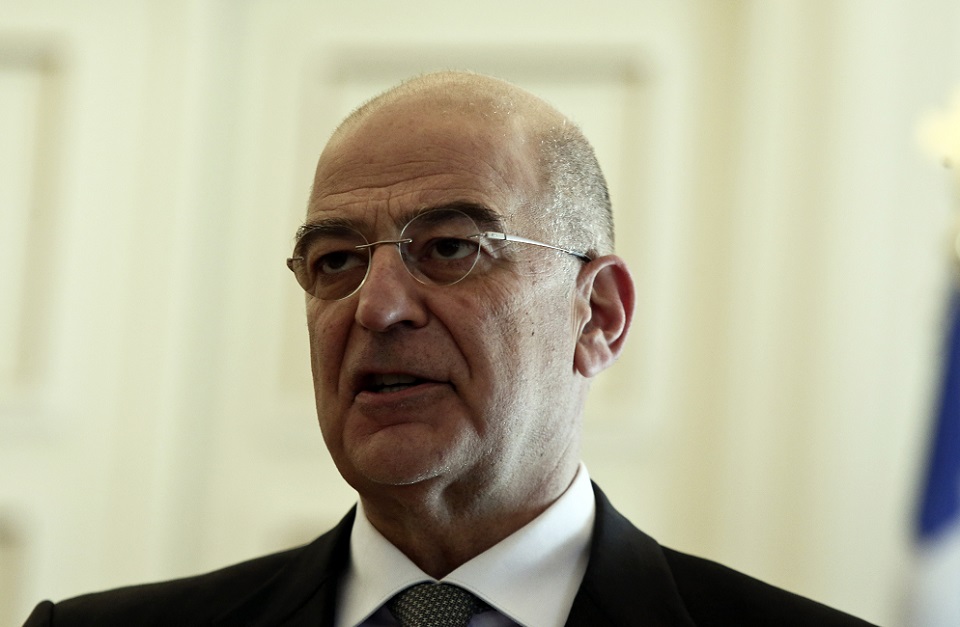 δένδιας-δεν-ξεχνούμε-τα-353-000-θύματα-του-π-561368305