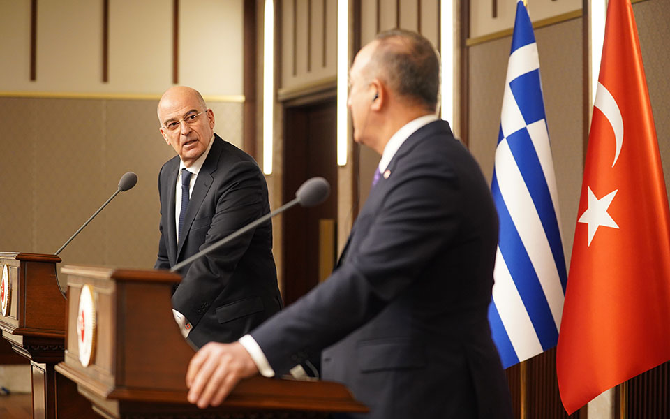 εντατική-προπόνηση-δένδια-για-τη-συνά-561376810