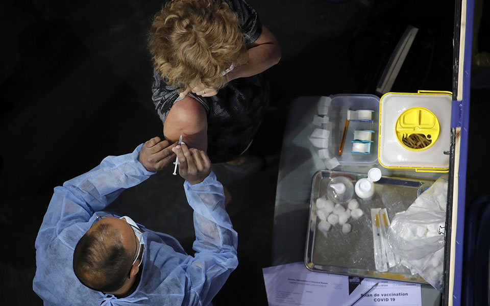 κορωνοϊός-η-ανοσία-μπορεί-να-διαρκέσε-561377761