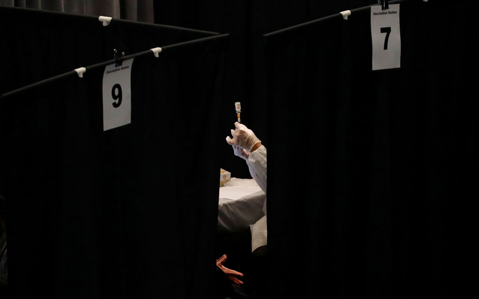 γερμανία-εμβόλιο-περισσότερες-ελευ-561357295