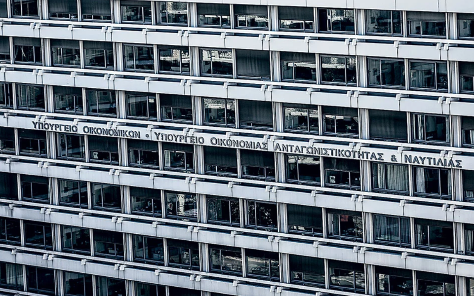 επιστρεπτέα-7-πίστωση-627-εκατ-ευρώ-σε-20-359-δ-561356785