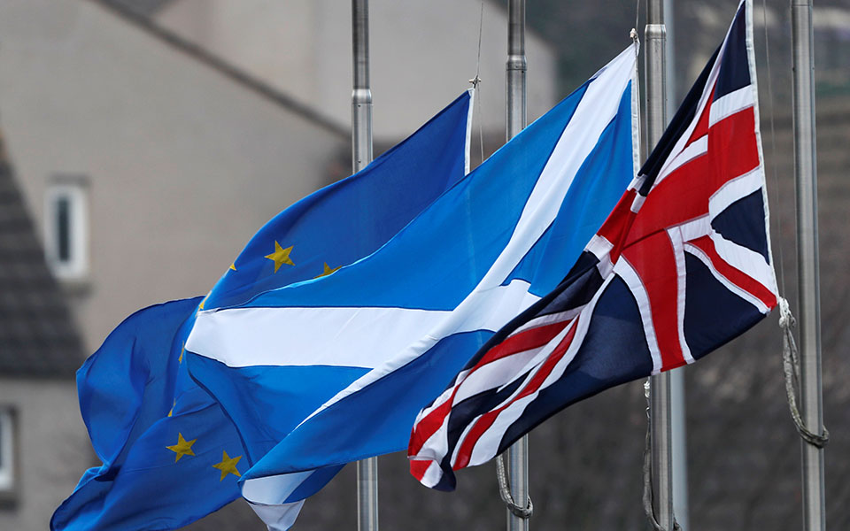 σενάρια-επιστροφής-της-σκωτίας-στην-ε-561361030