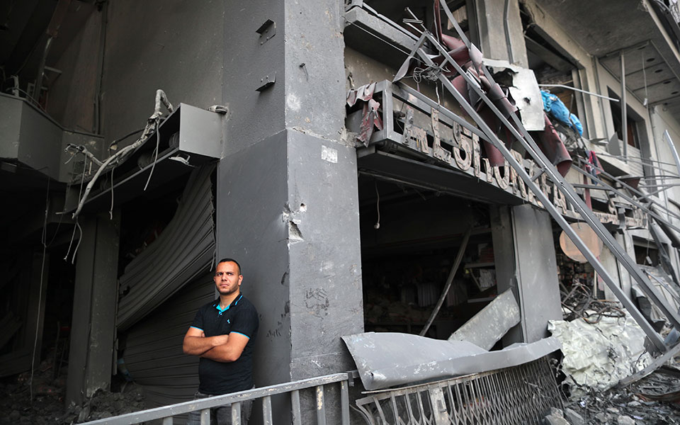 ο-χαράρι-σχολιάζει-τη-βία-σε-ισραήλ-και-561362209