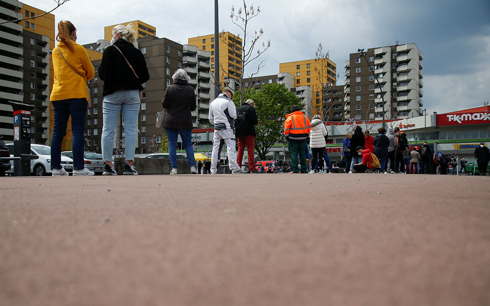 γερμανία-μεγαλύτερες-ελευθερίες-για-561351121