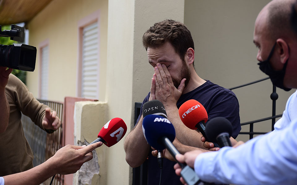 έγκλημα-στα-γλυκά-νερά-δεν-έχει-περάσ-561362110