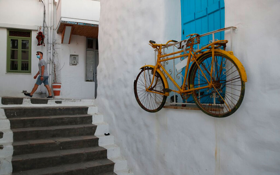 γερμανικός-τύπος-αρκεί-ένα-αρνητικό-τ-561362797