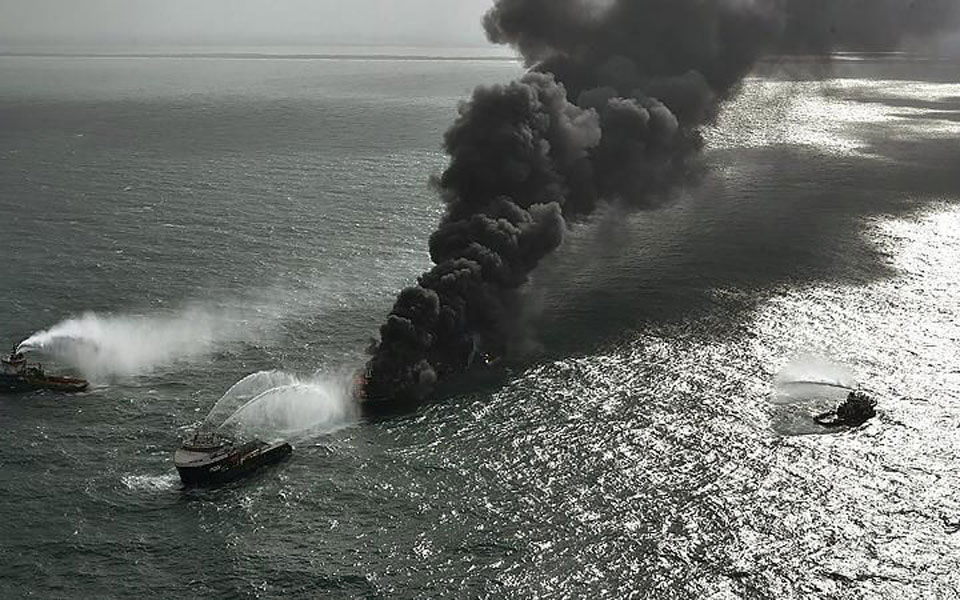 σρι-λάνκα-στις-φλόγες-για-έβδομη-ημέρα-561380398