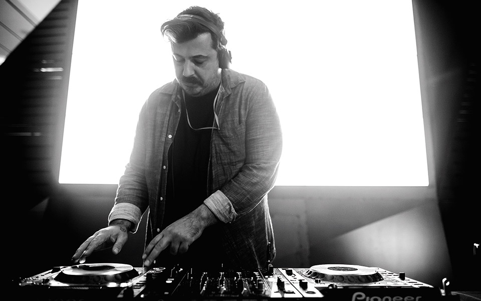 Ρόλερ κόστερ ήχων-1