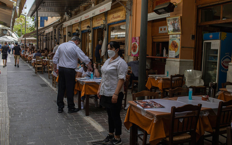 εστίαση-το-πρώτο-crash-test-μετά-από-έξι-μήνες-lockdow-561351148