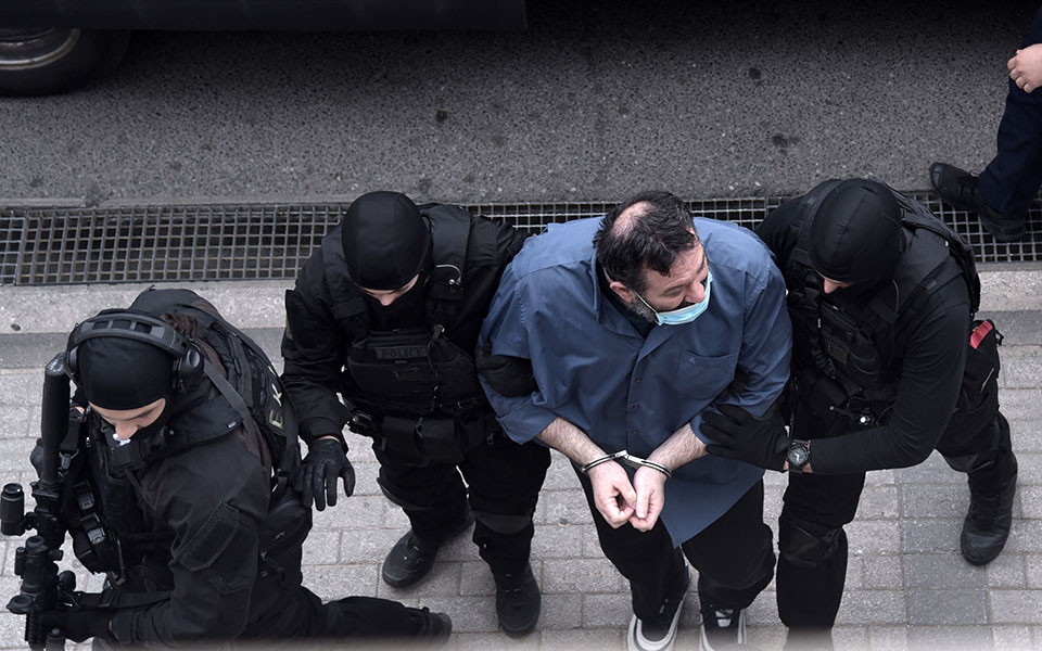 Στην Ελλάδα ο Γιάννης Λαγός για να εκτίσει την ποινή του-3