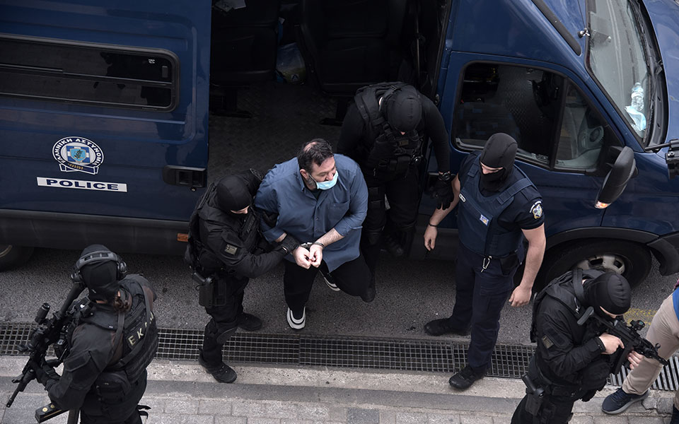 Στην Ελλάδα ο Γιάννης Λαγός για να εκτίσει την ποινή του-2