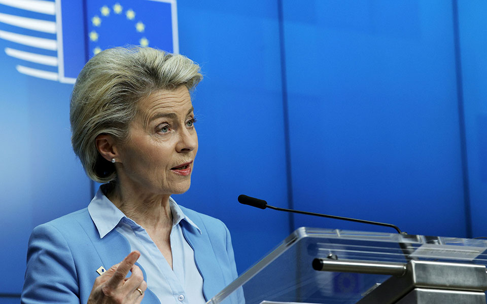 εε-στο-σωστό-δρόμο-για-να-επιτύχουμε-το-561376060