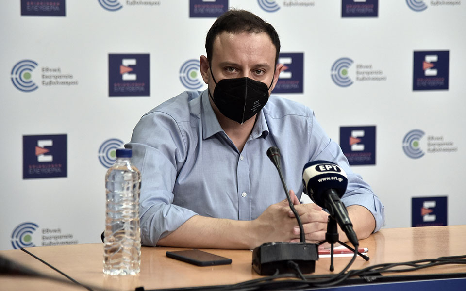 μαγιορκίνης-πάνω-από-8-500-θετικά-κρούσμα-561355585