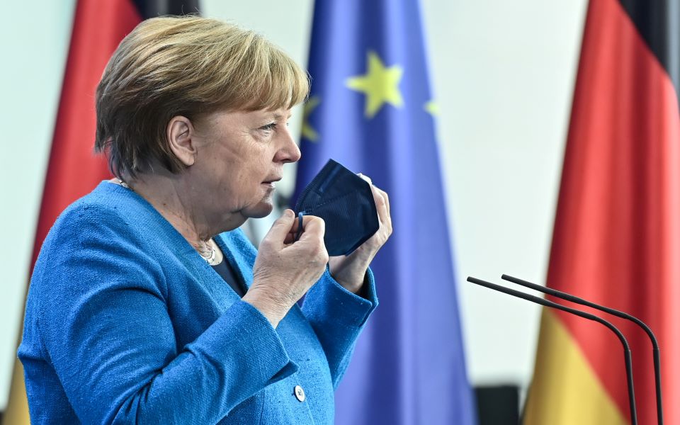 μέρκελ-η-άρση-της-πατέντας-μπορεί-να-επ-561356638