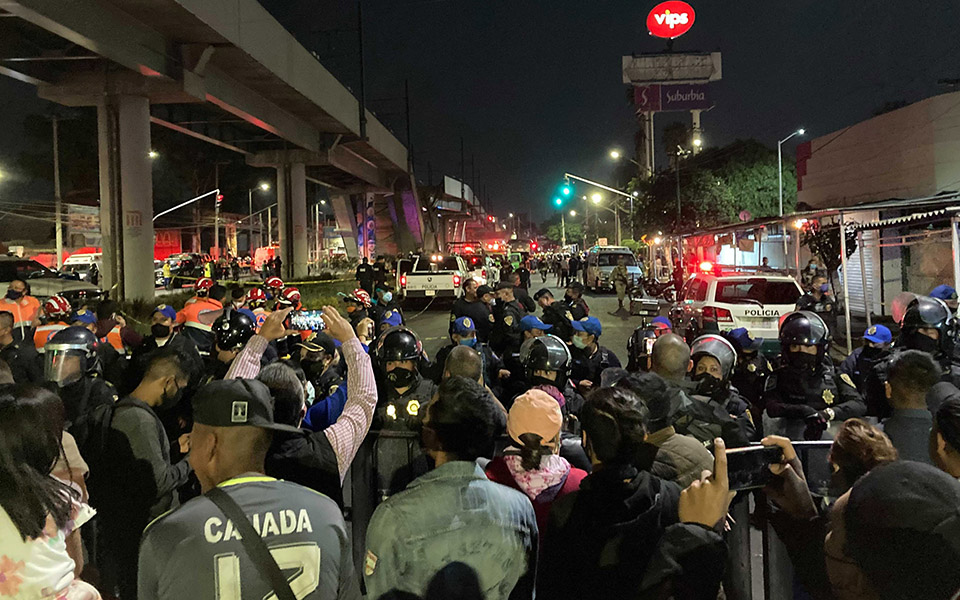 Μεξικό: Δεκάδες νεκροί και τραυματίες σε δυστύχημα στο μετρό (βίντεο – φωτογραφίες)-2