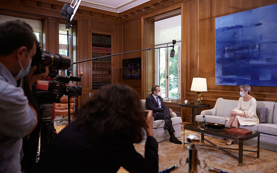 Βεστάγκερ σε Μητσοτάκη: Η Ελλάδα ίσως να έχει την ισχυρότερη ανάπτυξη στην Ευρωζώνη το 2022-2