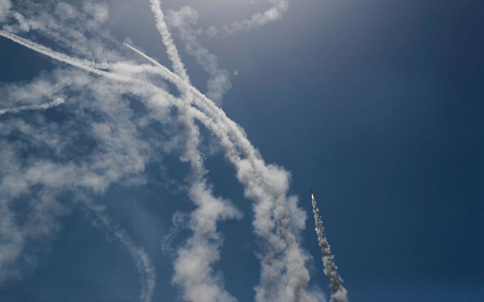 klimakosi-tis-vias-se-israil-kai-gaza-30-nekroi-kai-ekatontades-traymaties4