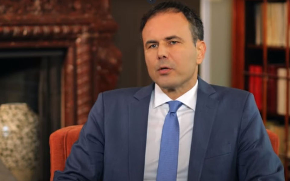 αλ-πατέλης-ατυχής-και-λάθος-η-διατύπωσ-561357511