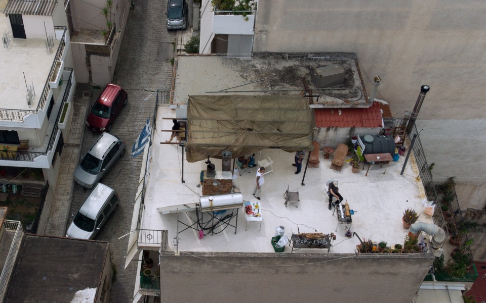 πάσχα-εντός-των-τειχών-με-θερινές-θερμ-561350731