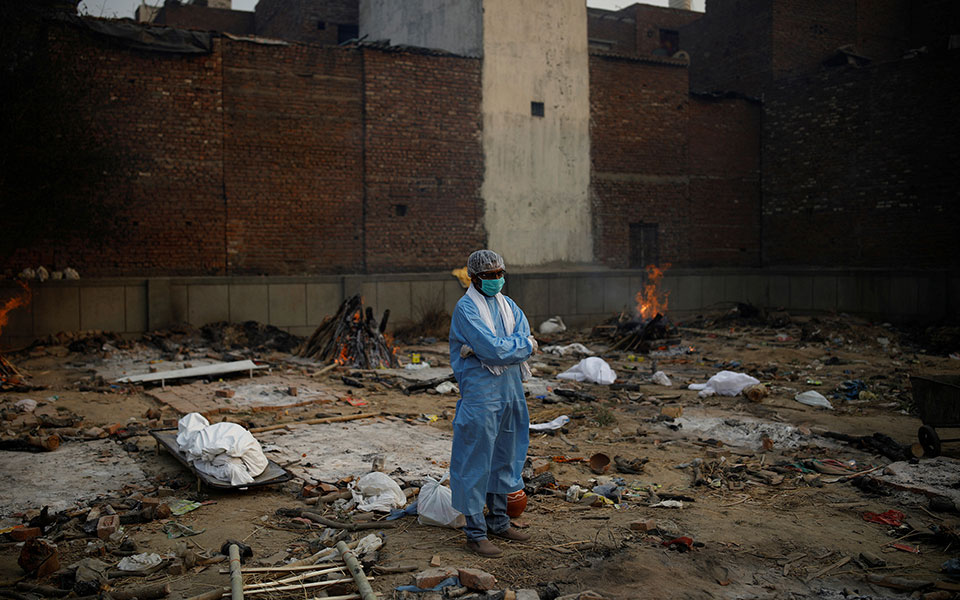 ανεξάρτητη-επιτροπή-η-καταστροφή-τη-561360598