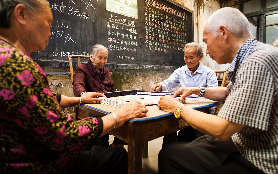 κίνα-η-πιο-αργή-αύξηση-πληθυσμού-από-το-561358735
