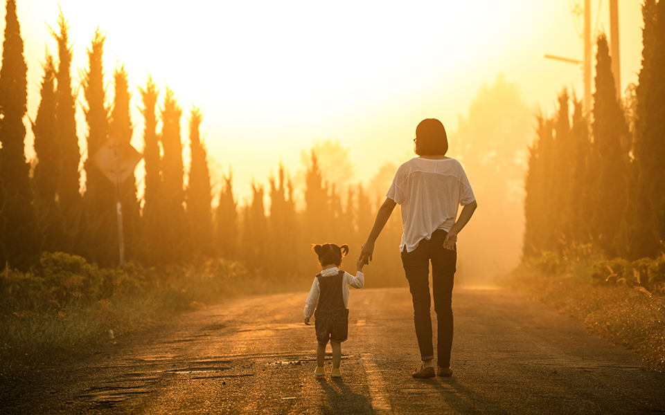 επίδομα-έως-1-200-ευρώ-μηνιαίως-για-ανάδοχ-561376102