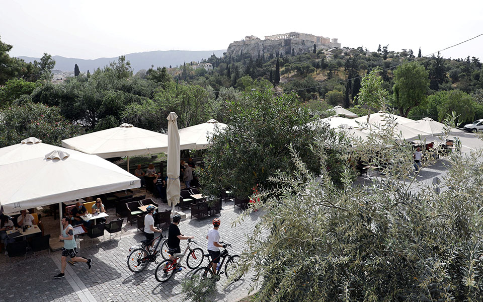 τα-επόμενα-βήματα-στη-χαλάρωση-των-μέτ-561351757