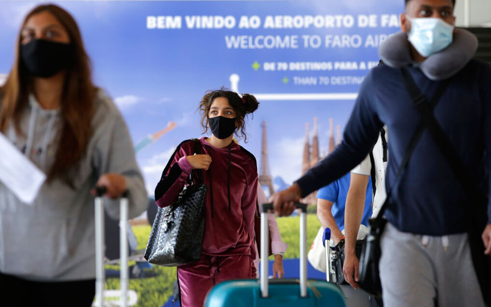 πράσινο-πιστοποιητικό-ελλάδα-και-γερ-561367915