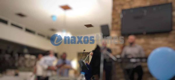 Νάξος: Βάφτιση με 400 καλεσμένους και ζωντανή μουσική-1