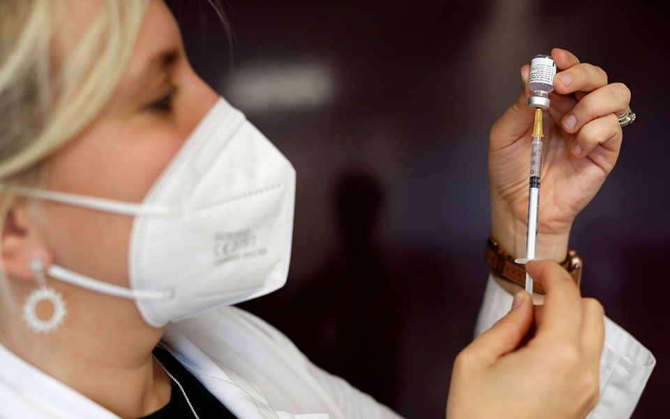 μαραθώνιος-50-ημερών-για-το-τείχος-ανοσί-561359464