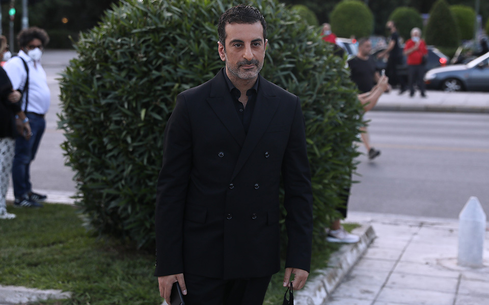 Επίδειξη Dior: 400 προσωπικότητες και διασημότητες παρακολούθησαν το ντεφιλέ (εικόνες)-5