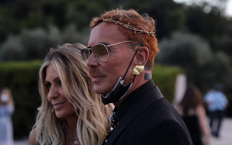 Επίδειξη Dior: 400 προσωπικότητες και διασημότητες παρακολούθησαν το ντεφιλέ (εικόνες)-6