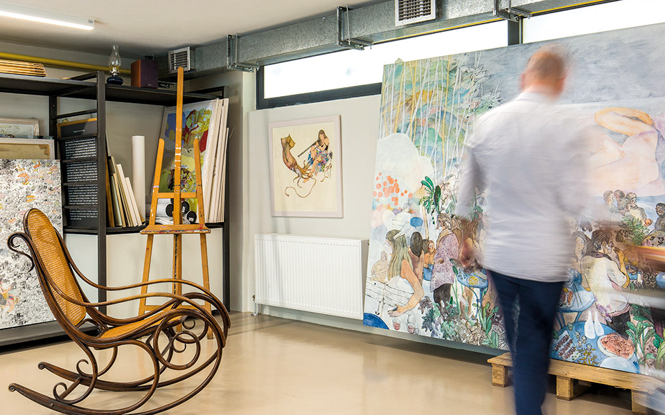 tο-σπίτι-με-τα-χρώματα-561384196