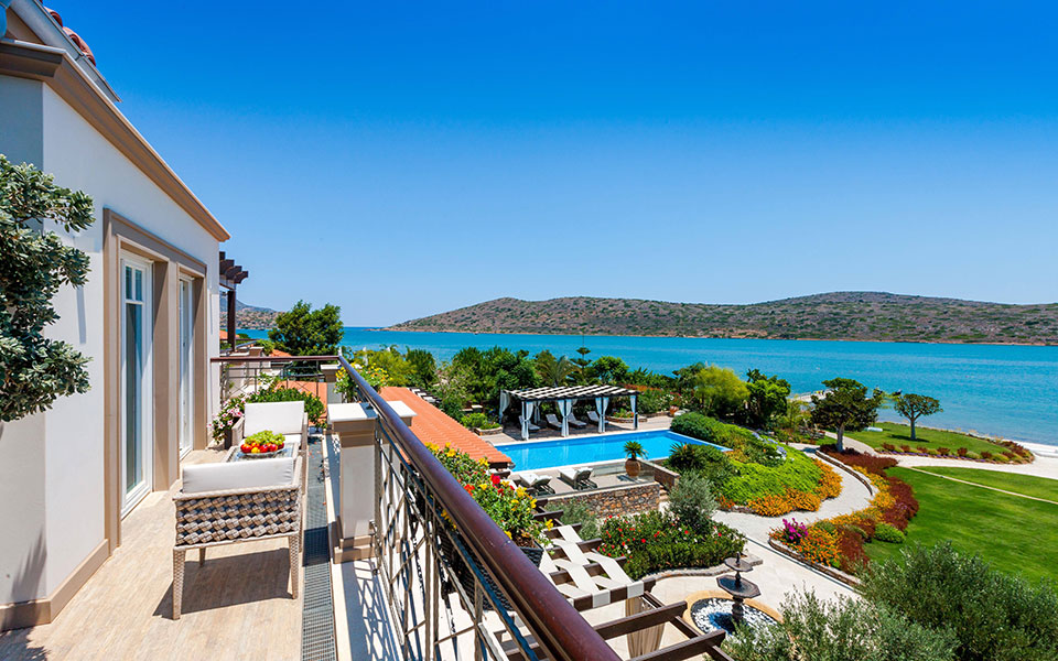 πήραν-φωτιά-οι-τιμές-των-εξοχικών-στα-ν-561417127