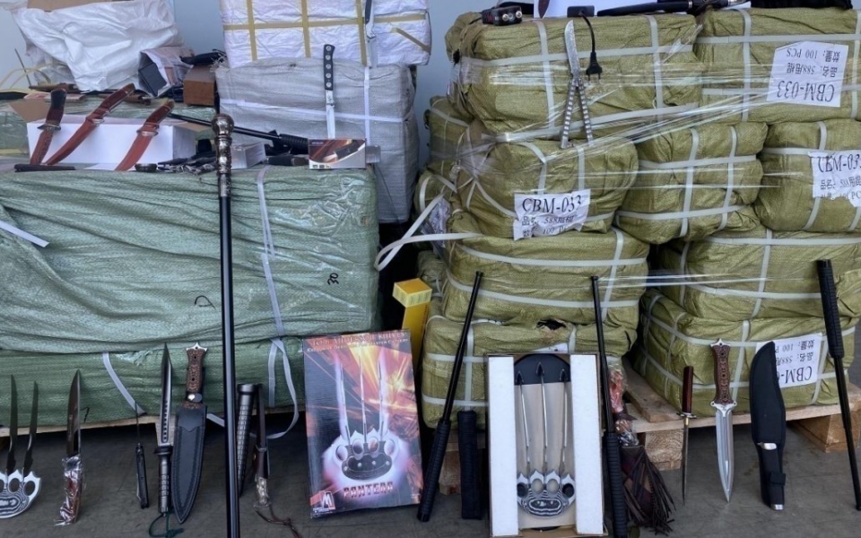 ναρκωτικά-όπλα-μετρητά-ιχ-και-σκάφη-α-561398701