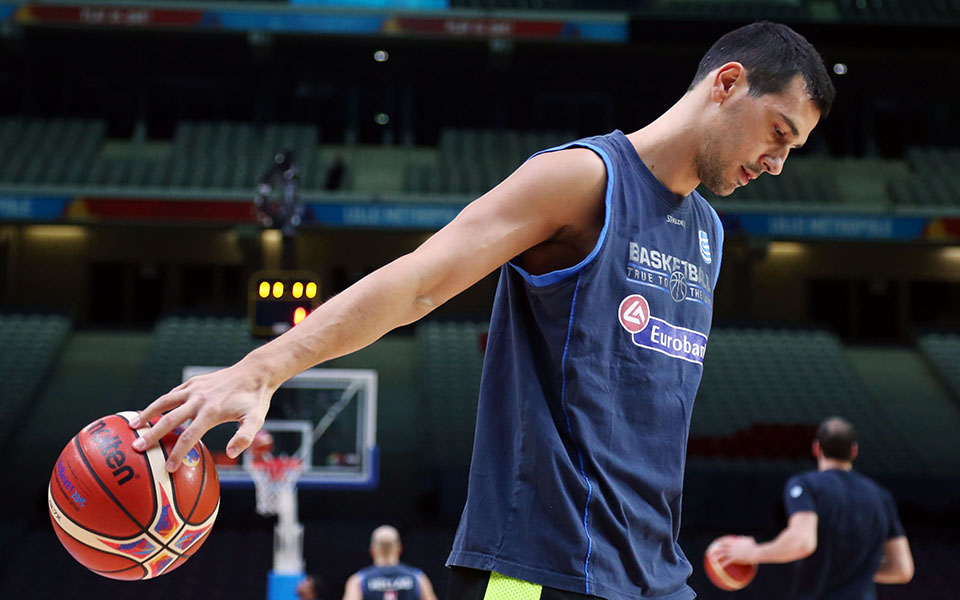 Μπάσκετ: Μετά τον Σπανούλη και ο Νίκος Ζήσης ανακοίνωσε πως αποσύρεται-3