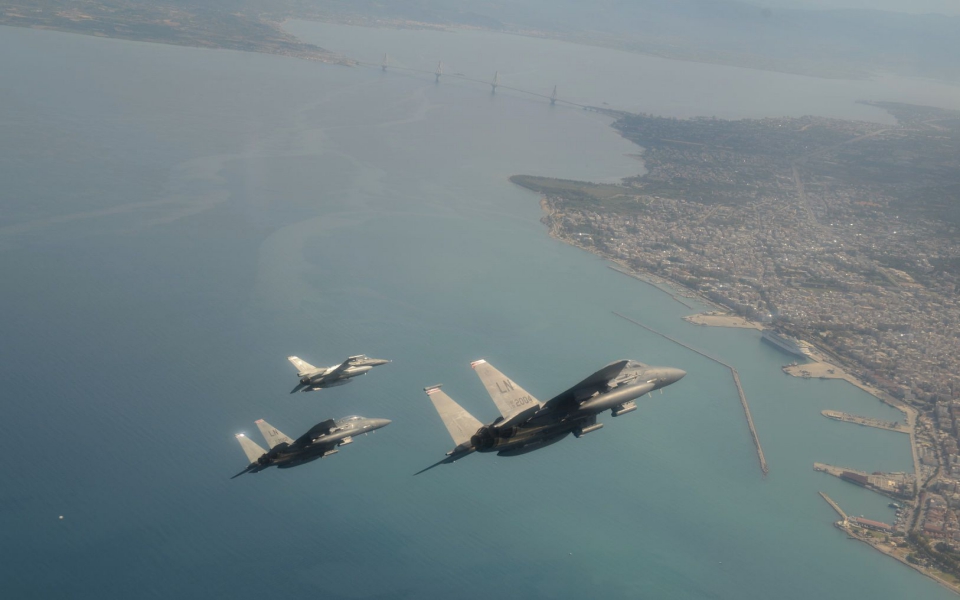 poseidons-rage-εντυπωσιακά-πλάνα-από-τις-πτήσει-561398626