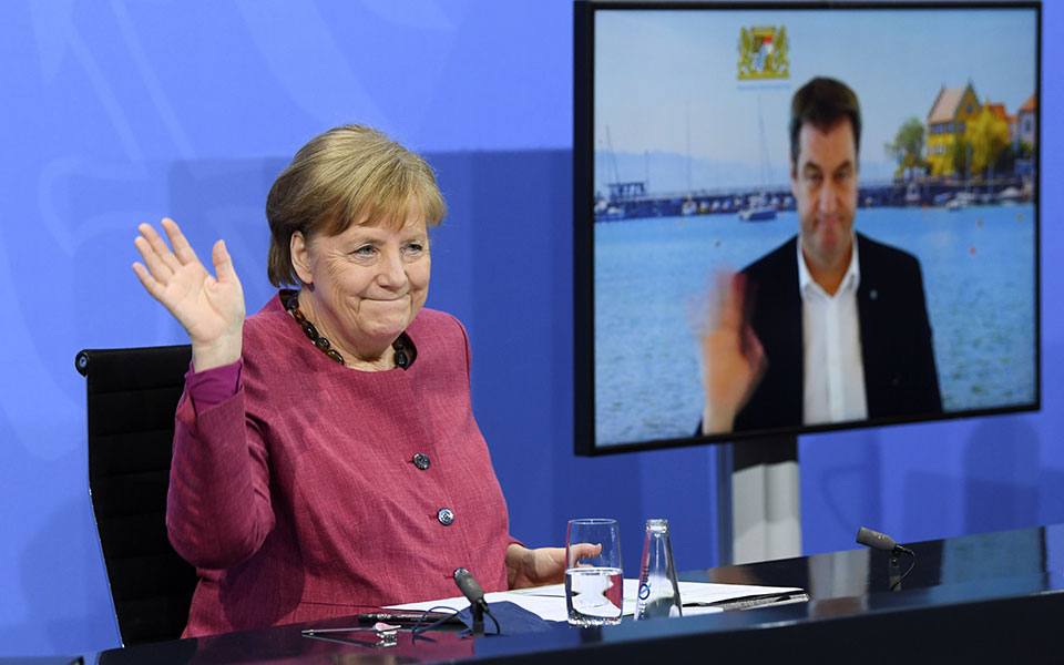 μέρκελ-λέβ-η-συνάντηση-των-αποχωρού-561384541