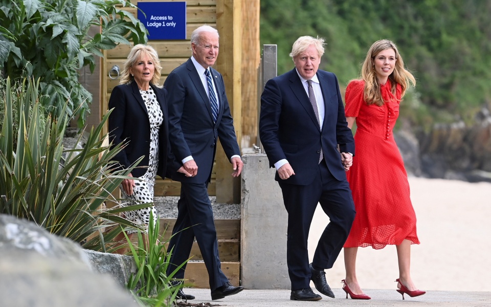 συνάντηση-μπάιντεν-με-τζόνσον-δωρεά-561395353