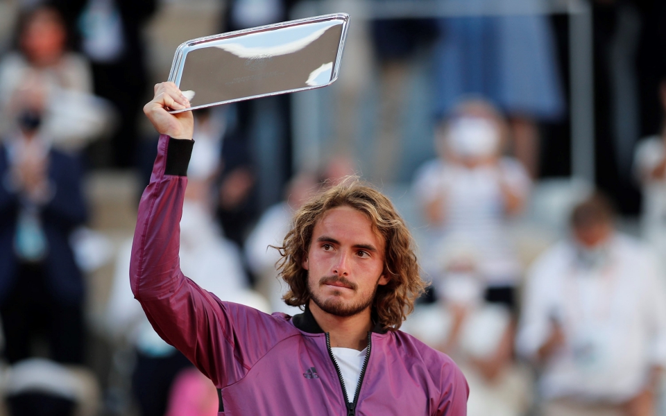 στέφανος-τσιτσιπάς-έχασε-τη-γιαγιά-561398350