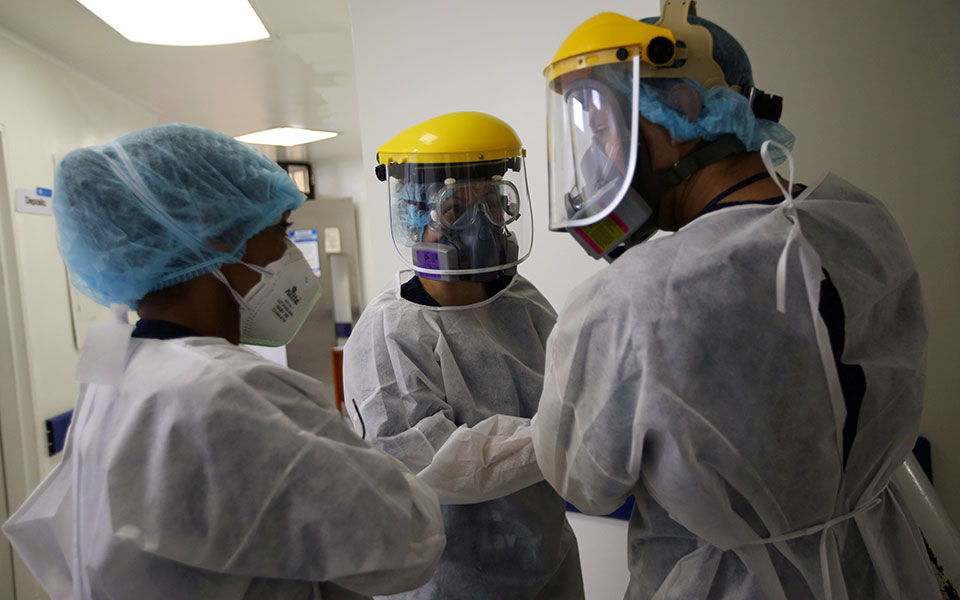 μόσιαλος-για-ηπα-από-ανεμβολίαστους-σ-561412324