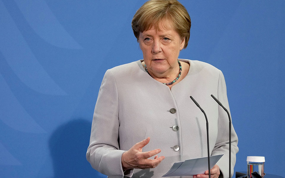 μέρκελ-αιτία-ντροπής-για-τη-γερμανία-η-561407707
