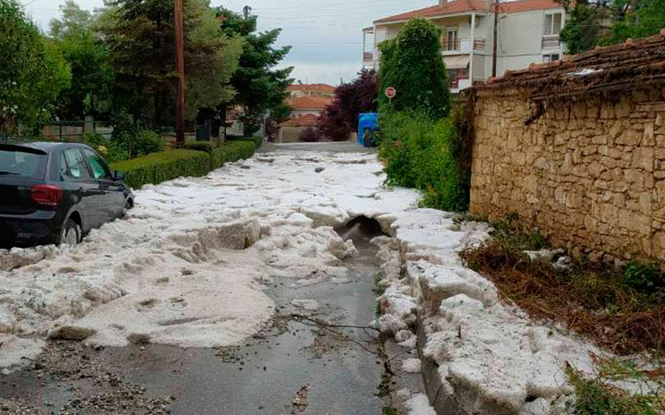 Καταιγίδα και χαλάζι στην Κοζάνη-1