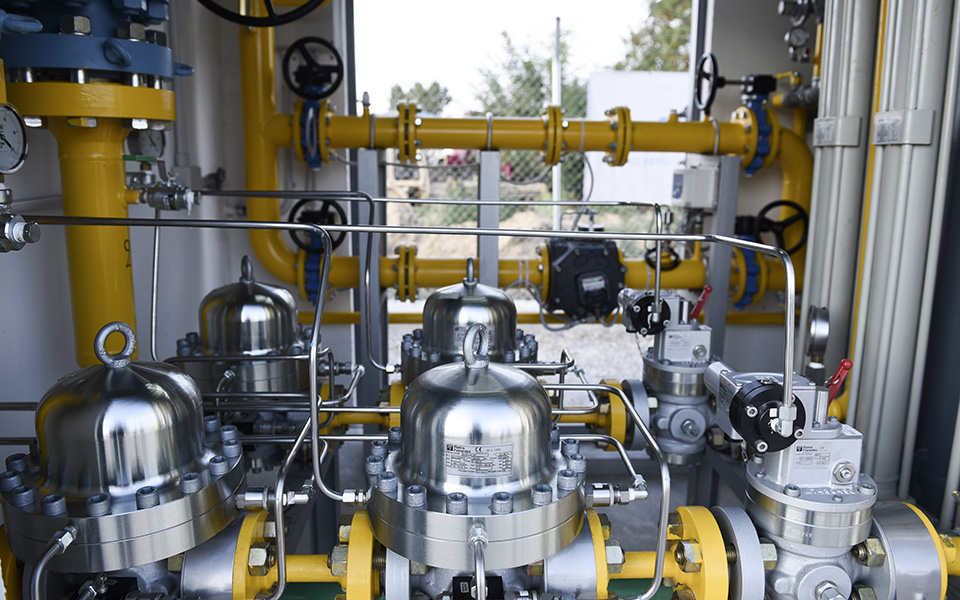 πράσινο-φως-για-τον-τερματικό-σταθμό-σ-561403699