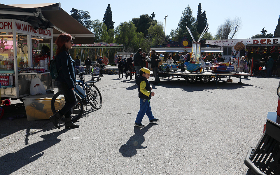 άρση-μέτρων-ποιοί-ανεβάζουν-σήμερα-ρο-561405583