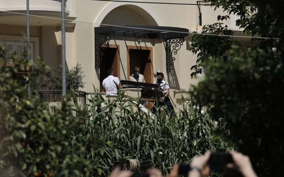 έγκλημα-στα-γλυκά-νερά-παρέμβαση-εισα-561405634