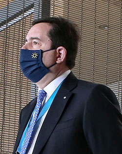 Το κομφετί της προσφυγιάς-1