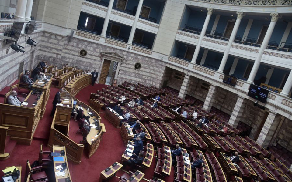 freedom-pass-πυρ-ομαδόν-κατά-κυβέρνησης-από-τα-κό-561414319