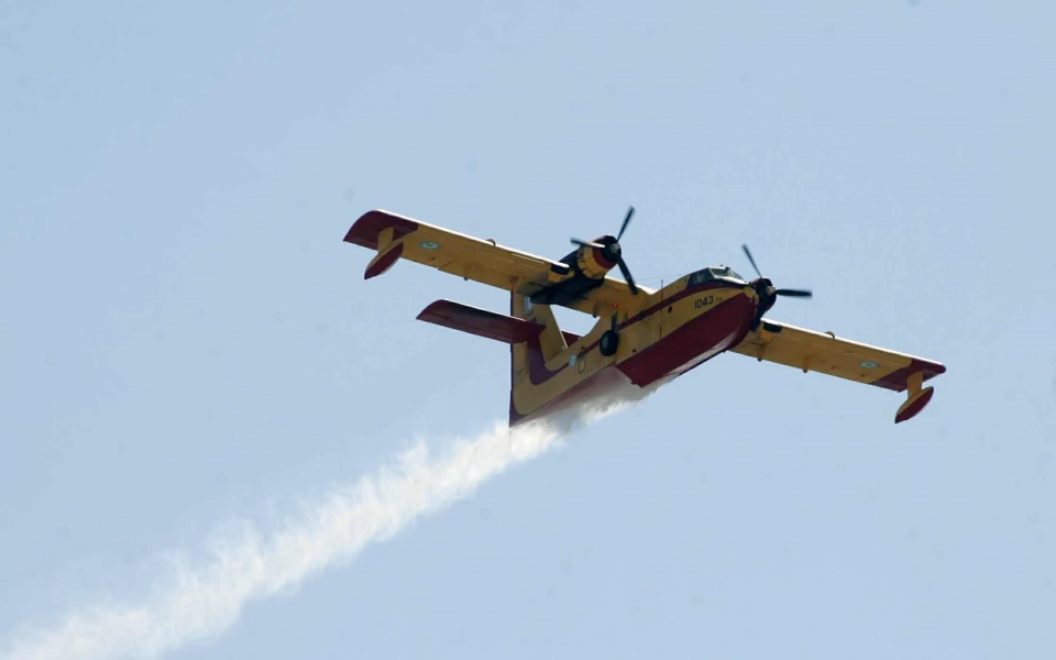 σχέδιο-για-την-απόκτηση-οκτώ-νέων-canadair-17-561400264